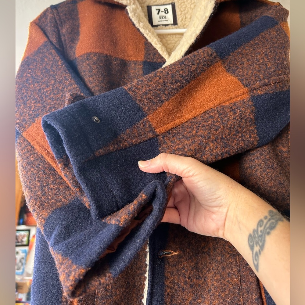 COTTON ON Kids plaid “wool” coat size 7-8 Yr old. NWOT. Faux “Shearling” lined. - Picture 8 of 8
